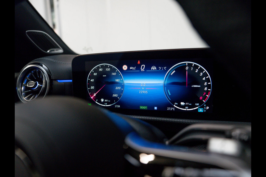 Mercedes-Benz CLA-Klasse CLA 250 e AMG Line | NIGHT | Burmester | Rij-assistent | Leder