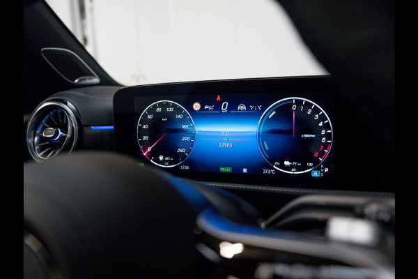 Mercedes-Benz CLA-Klasse CLA 250 e AMG Line | NIGHT | Burmester | Rij-assistent | Leder