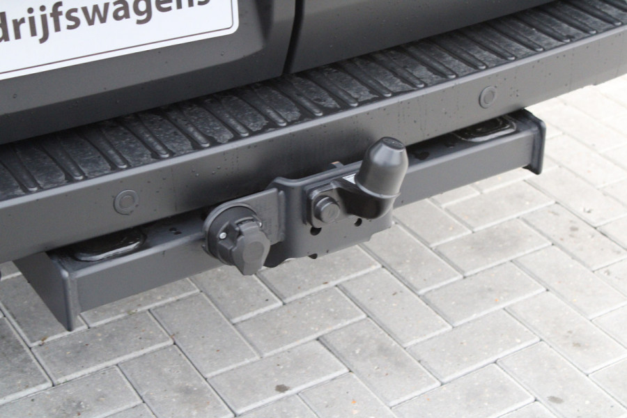 Ford Transit 350 2.0 TDCI L3H2 Trend 165pk - Facelift - 2x Schuifdeur - 360 Camera - Trekhaak - ACC - Stoel & Stoelverwarming - Blind Spot -