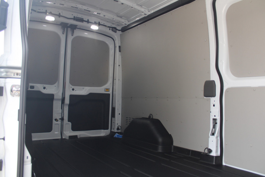 Ford Transit 350 2.0 TDCI L3H2 Trend 165pk - Facelift - 2x Schuifdeur - 360 Camera - Trekhaak - ACC - Stoel & Stoelverwarming - Blind Spot -