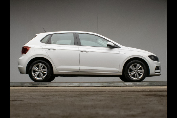 Volkswagen Polo 1.0 TSI Beats Sport (APPLE CARPLAY,NAVI,CRUISE,CLIMATE,LED,SPORTSTOELEN,LM VELGEN,NETTE STAAT)