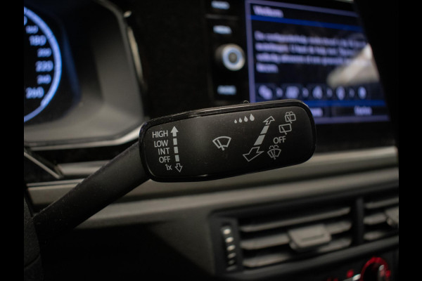 Volkswagen Polo 1.0 TSI Beats Sport (APPLE CARPLAY,NAVI,CRUISE,CLIMATE,LED,SPORTSTOELEN,LM VELGEN,NETTE STAAT)