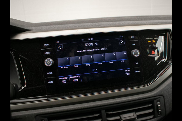Volkswagen Polo 1.0 TSI Beats Sport (APPLE CARPLAY,NAVI,CRUISE,CLIMATE,LED,SPORTSTOELEN,LM VELGEN,NETTE STAAT)