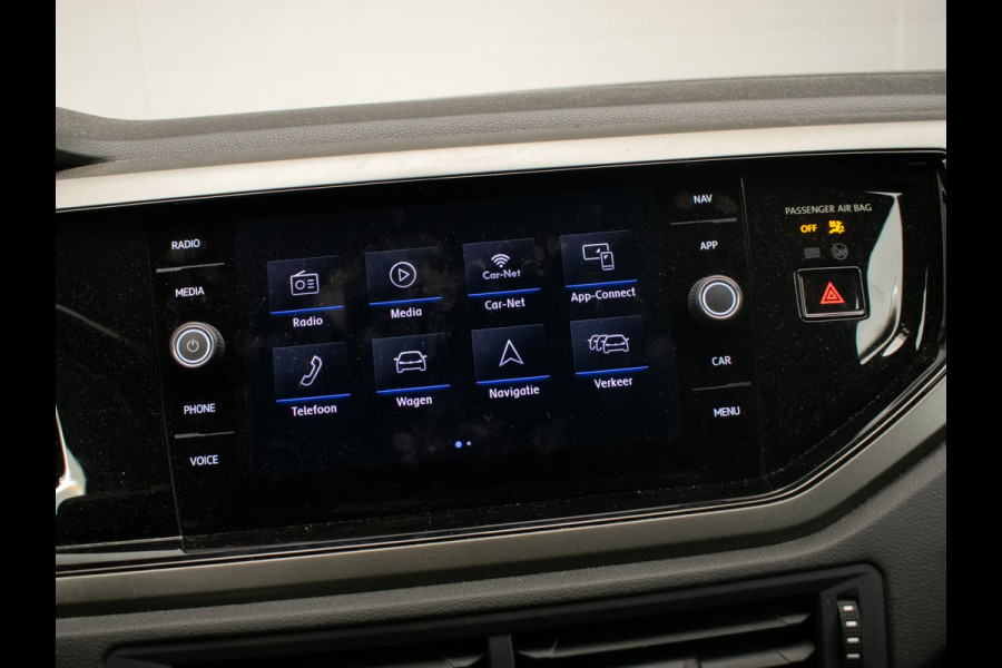 Volkswagen Polo 1.0 TSI Beats Sport (APPLE CARPLAY,NAVI,CRUISE,CLIMATE,LED,SPORTSTOELEN,LM VELGEN,NETTE STAAT)