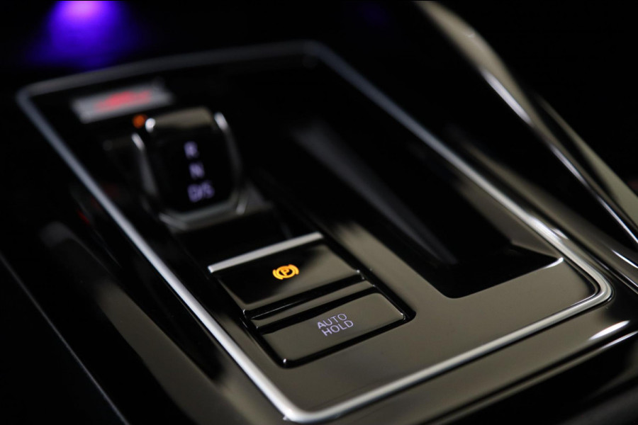 Volkswagen Golf 2.0 TSI GTI CLUBSPORT PANO/HUD/H&K/IQ/NAVI/CAM