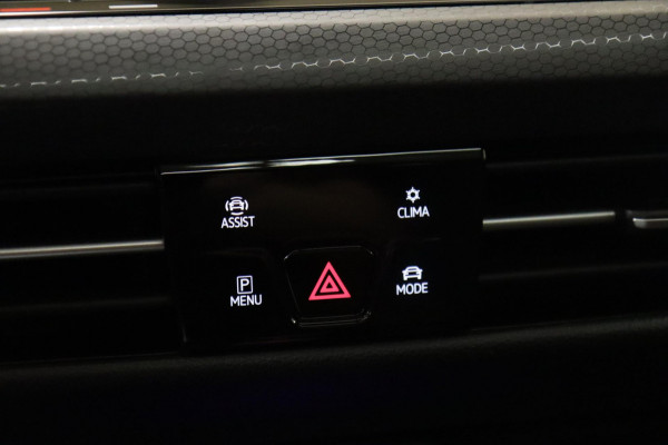 Volkswagen Golf 2.0 TSI GTI CLUBSPORT PANO/HUD/H&K/IQ/NAVI/CAM