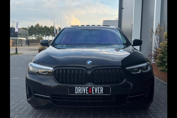 BMW 5 Serie 520i High Exe m2021 FULL SCHUIFDAK NAVI CAMERA SPORTVELGEN