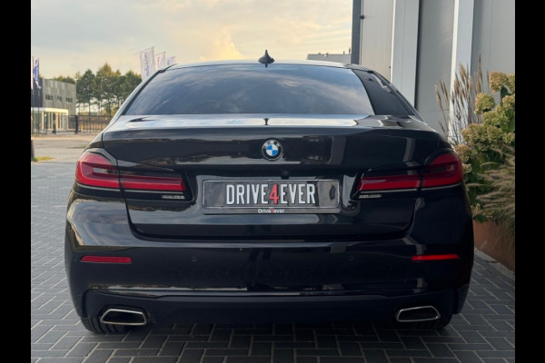 BMW 5 Serie 520i High Exe m2021 FULL SCHUIFDAK NAVI CAMERA SPORTVELGEN