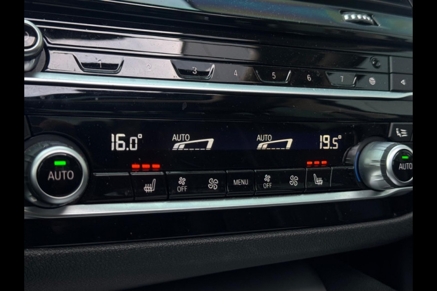 BMW 5 Serie 520i High Exe m2021 FULL SCHUIFDAK NAVI CAMERA SPORTVELGEN