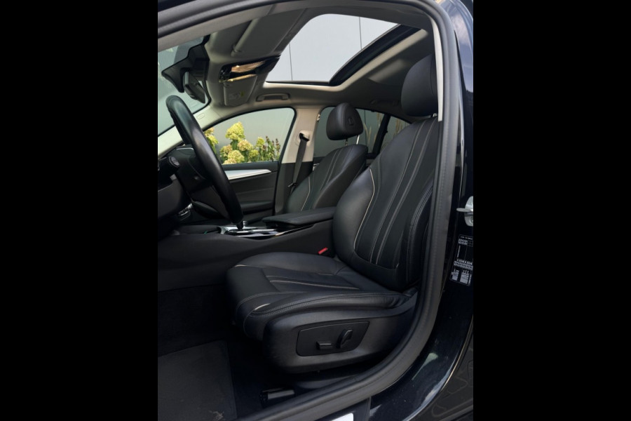 BMW 5 Serie 520i High Exe m2021 FULL SCHUIFDAK NAVI CAMERA SPORTVELGEN