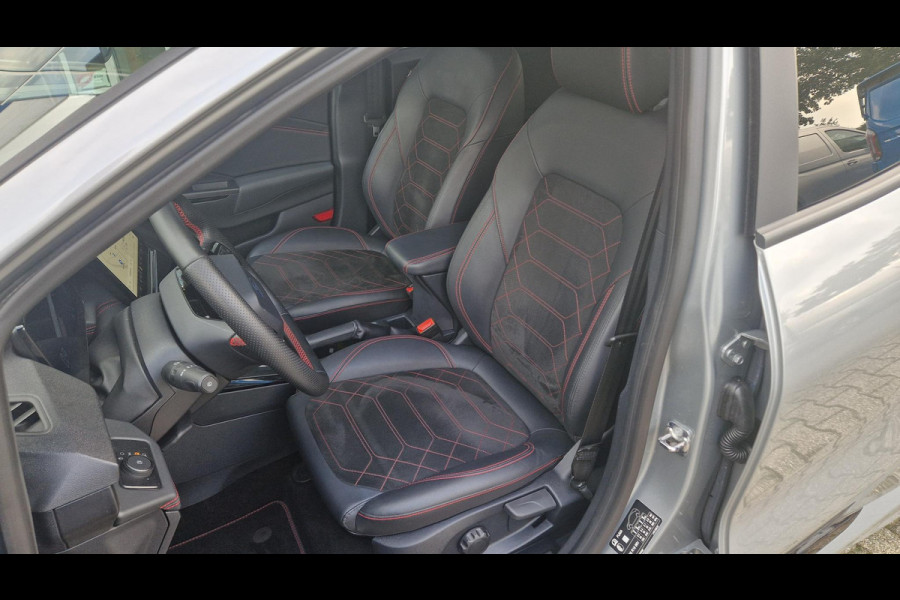 Ford Puma 1.0 EcoBoost Hybrid ST-Line X 155pk Automaat | Panoramadak | Afneembare trekhaak | Winter Pack | Adaptive cruise control | 360 graden camera | Bang&Olufsen | Elektrsiche achterklep | Matrix LED