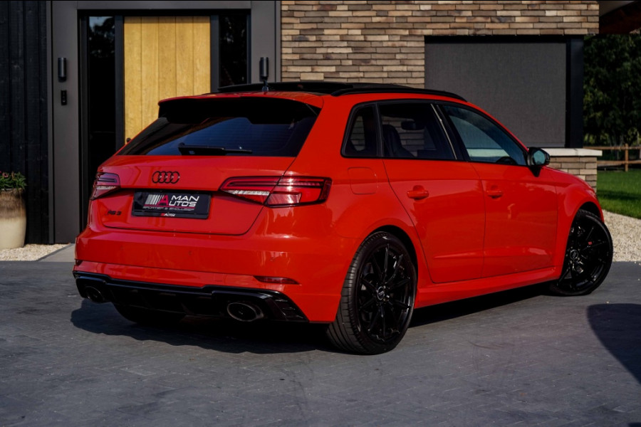 Audi RS3 Sportback 2.5 TFSI Quattro Pano/DCC/ACC/B&O/Catalunya-red