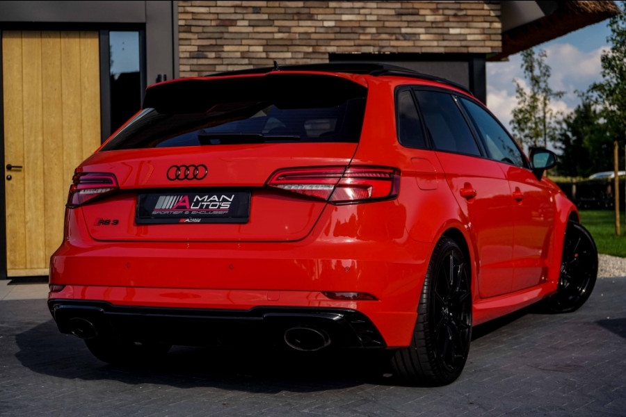 Audi RS3 Sportback 2.5 TFSI Quattro Pano/DCC/ACC/B&O/Catalunya-red