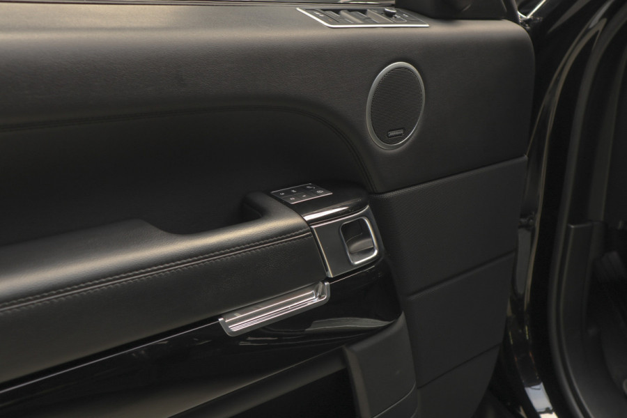Land Rover Range Rover 3.0 TDV6 HSE Black Pack Pano Meridian Carplay 22'' LM velgen Leer Navi Camera ACC Zwarte binnenhemel Climate (3-zone)