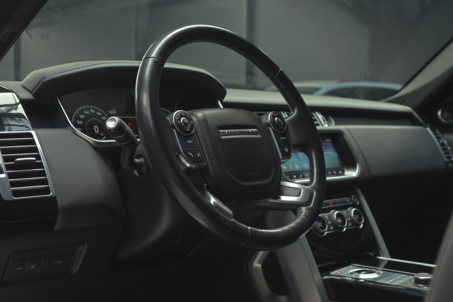 Land Rover Range Rover 3.0 TDV6 HSE Black Pack Pano Meridian Carplay 22'' LM velgen Leer Navi Camera ACC Zwarte binnenhemel Climate (3-zone)