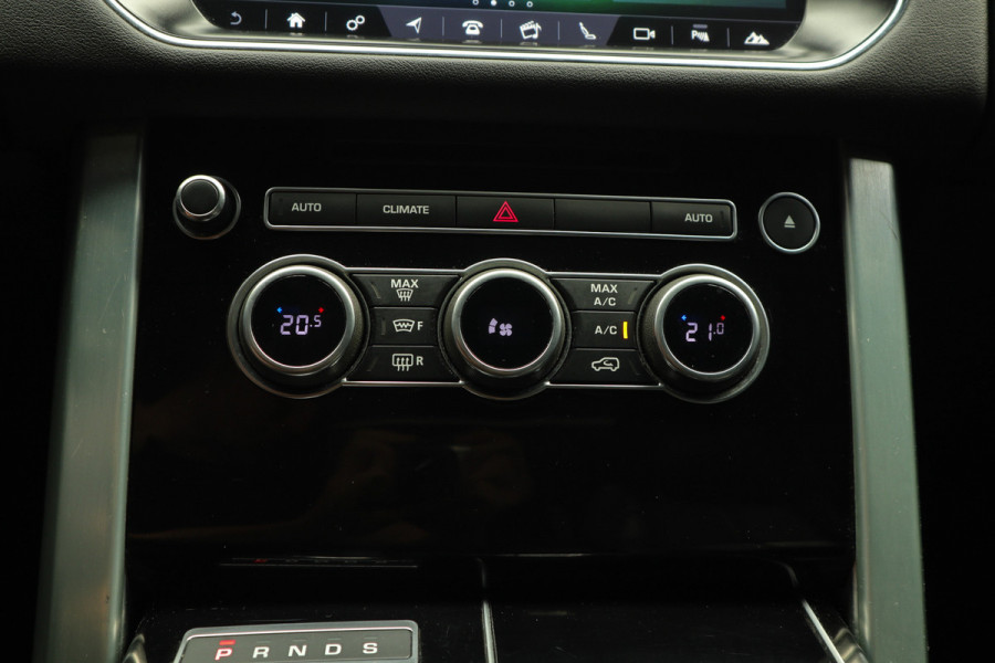 Land Rover Range Rover 3.0 TDV6 HSE Black Pack Pano Meridian Carplay 22'' LM velgen Leer Navi Camera ACC Zwarte binnenhemel Climate (3-zone)