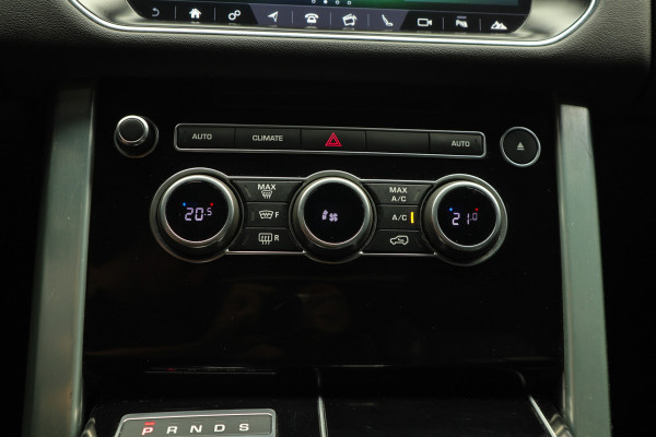 Land Rover Range Rover 3.0 TDV6 HSE Black Pack Pano Meridian Carplay 22'' LM velgen Leer Navi Camera ACC Zwarte binnenhemel Climate (3-zone)