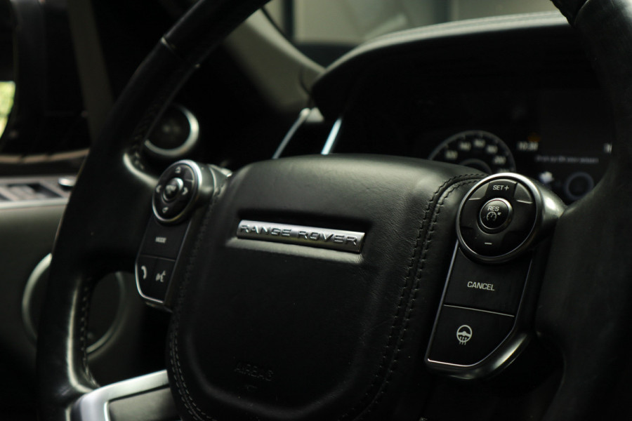 Land Rover Range Rover 3.0 TDV6 HSE Black Pack Pano Meridian Carplay 22'' LM velgen Leer Navi Camera ACC Zwarte binnenhemel Climate (3-zone)