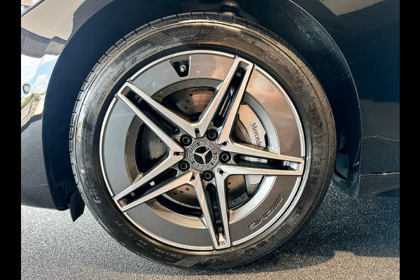 Mercedes-Benz C-Klasse Estate 300e AMG ** LED, MBUX+, WINTER-, KEYLESS-, MEMORY-, SPIEGEL-PACK ** Slechts 9.878km. - UNFALLFREI ** ** INFORMEER OOK NAAR ONZE AANTREKKELIJKE FINANCIAL-LEASE TARIEVEN ** Mercedes-Benz C-Klasse Estate 300e AMG ** LED, MBUX+, WINTER-, KEYLESS-, MEMORY-, SPIEGEL-PACK ** Slechts 9.878km. - UNFALLFREI ** ** INFORMEER OOK NAAR ONZE AANTREKKELIJKE FINANCIAL-LEASE TARIEVEN **