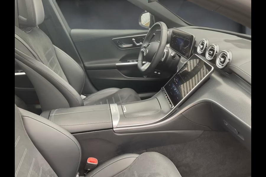Mercedes-Benz C-Klasse Estate 300e AMG ** LED, MBUX+, PANO, TREKH, WINTER-, MEMORY-, KEYLESS-PACK ** 1e EIG - UNFALLFREI ** ** INFORMEER OOK NAAR ONZE AANTREKKELIJKE FINANCIAL-LEASE TARIEVEN **