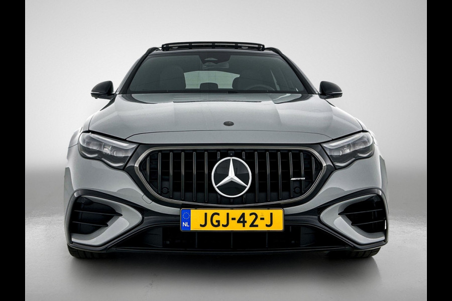 Mercedes-Benz E-Klasse Estate Mercedes-AMG 53 4MATIC+ Night Pakket 1+2 | Panorama Schuif-Kanteldak | 21 Inch AMG Velgen | Burmester® | Trekhaak | AMG Real Performance Sound. Inclusief 24 maanden MB Certified garantie voor Europa. Mercedes-Benz E-Klasse Estate Mercedes-AMG 53 4MATIC+ Night Pakket 1+2 | Panorama Schuif-Kanteldak | 21 Inch AMG Velgen | Burmester® | Trekhaak | AMG Real Performance Sound. Inclusief 24 maanden MB Certified garantie voor Europa.