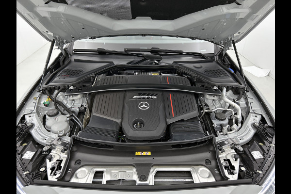 Mercedes-Benz E-Klasse Estate Mercedes-AMG 53 4MATIC+ Night Pakket 1+2 | Panorama Schuif-Kanteldak | 21 Inch AMG Velgen | Burmester® | Trekhaak | AMG Real Performance Sound. Inclusief 24 maanden MB Certified garantie voor Europa. Mercedes-Benz E-Klasse Estate Mercedes-AMG 53 4MATIC+ Night Pakket 1+2 | Panorama Schuif-Kanteldak | 21 Inch AMG Velgen | Burmester® | Trekhaak | AMG Real Performance Sound. Inclusief 24 maanden MB Certified garantie voor Europa.