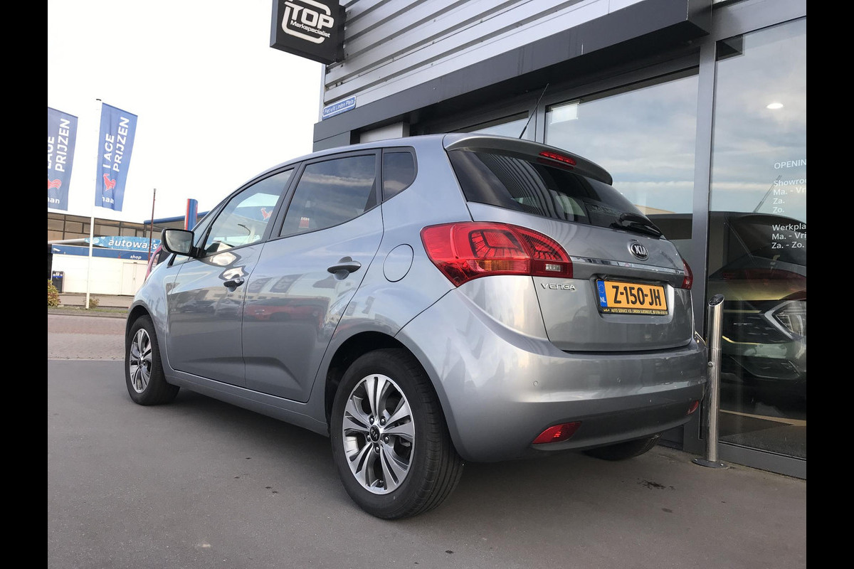 Kia Venga 1.6 DynamicPLusLine Automaat Zeer lage KM stand!