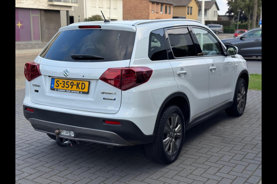 Suzuki Vitara 1.4 Boosterjet Smart Hybrid Automaat Select | Trekhaak, Apple CarPlay/Android Auto, Stoelverwarming, Adaptive cruise control, 1.