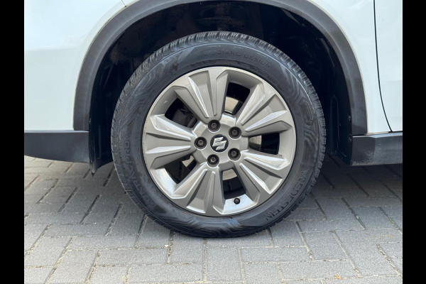 Suzuki Vitara 1.4 Boosterjet Smart Hybrid Automaat Select | Trekhaak, Apple CarPlay/Android Auto, Stoelverwarming, Adaptive cruise control, 1.