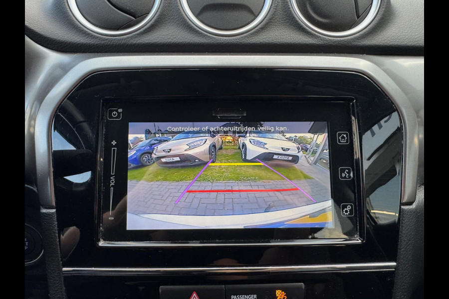 Suzuki Vitara 1.4 Boosterjet Smart Hybrid Automaat Select | Trekhaak, Apple CarPlay/Android Auto, Stoelverwarming, Adaptive cruise control, 1.