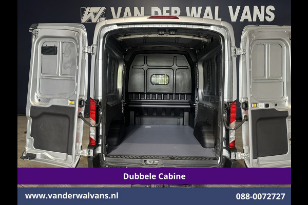 Ford Transit 2.0 TDCI 131pk L3H2 Dubbele Cabine Euro6 Airco | 6-Zits | LED | 2500kg Trekhaak | Cruisecontrol Verwarmde voorruit, Parkeersensoren Ford Transit 2.0 TDCI 131pk L3H2 Dubbele Cabine Euro6 Airco | 6-Zits | LED | 2500kg Trekhaak | Cruisecontrol Verwarmde voorruit, Parkeersensoren