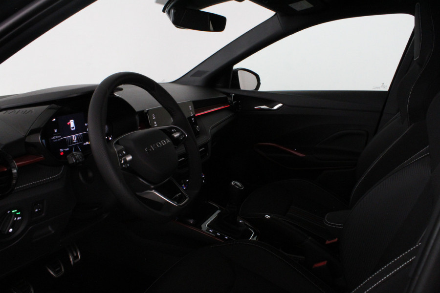 Škoda Fabia 1.0 TSI Monte Carlo (116pk) > Winterpakket Plus/Zwart dak/Camera... Škoda Fabia 1.0 TSI Monte Carlo (116pk) > Winterpakket Plus/Zwart dak/Camera...