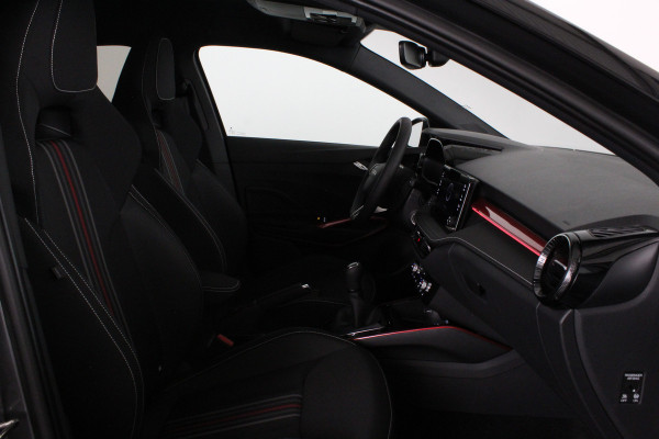 Škoda Fabia 1.0 TSI Monte Carlo (116pk) > Winterpakket Plus/Zwart dak/Camera... Škoda Fabia 1.0 TSI Monte Carlo (116pk) > Winterpakket Plus/Zwart dak/Camera...