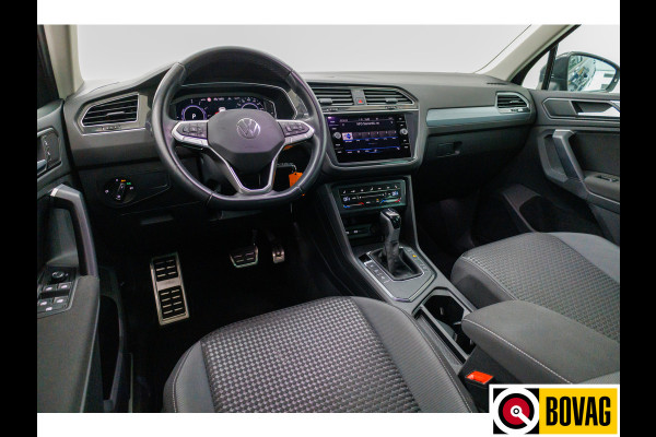 Volkswagen Tiguan 1.4 TSI eHybrid Active 245 PK | Elec. trekhaak | Stoel- & stuurverwarming | Adaptieve cruise, App. connect, Navigatie