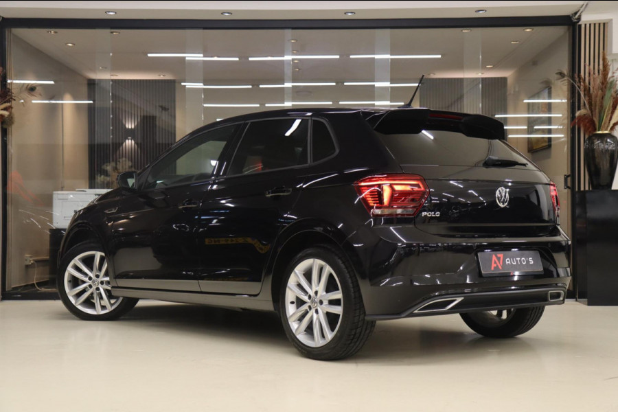 Volkswagen Polo 1.0 TSI Highline Business R / CARPLAY/CAMERA/NAVI/SFEER/VOL Volkswagen Polo 1.0 TSI Highline Business R / CARPLAY/CAMERA/NAVI/SFEER/VOL