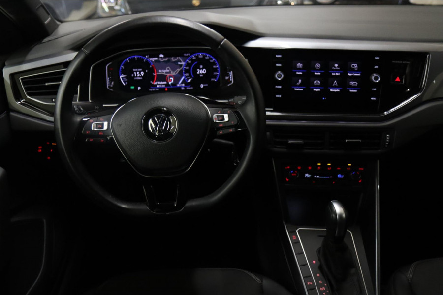 Volkswagen Polo 1.0 TSI Highline Business R / CARPLAY/CAMERA/NAVI/SFEER/VOL Volkswagen Polo 1.0 TSI Highline Business R / CARPLAY/CAMERA/NAVI/SFEER/VOL