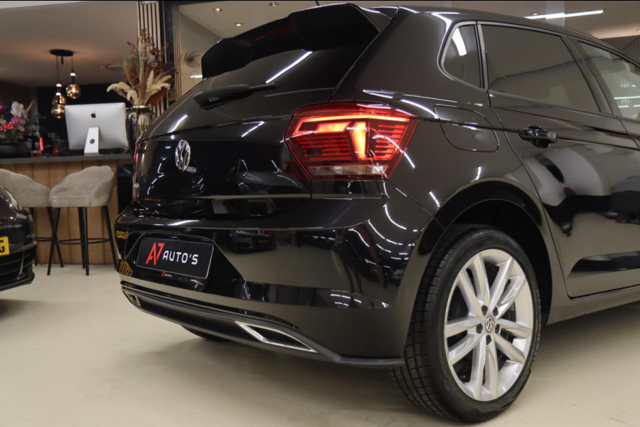 Volkswagen Polo 1.0 TSI Highline Business R / CARPLAY/CAMERA/NAVI/SFEER/VOL Volkswagen Polo 1.0 TSI Highline Business R / CARPLAY/CAMERA/NAVI/SFEER/VOL