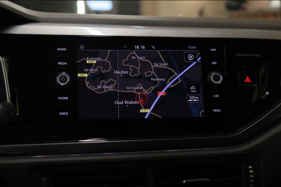 Volkswagen Polo 1.0 TSI Highline Business R / CARPLAY/CAMERA/NAVI/SFEER/VOL Volkswagen Polo 1.0 TSI Highline Business R / CARPLAY/CAMERA/NAVI/SFEER/VOL