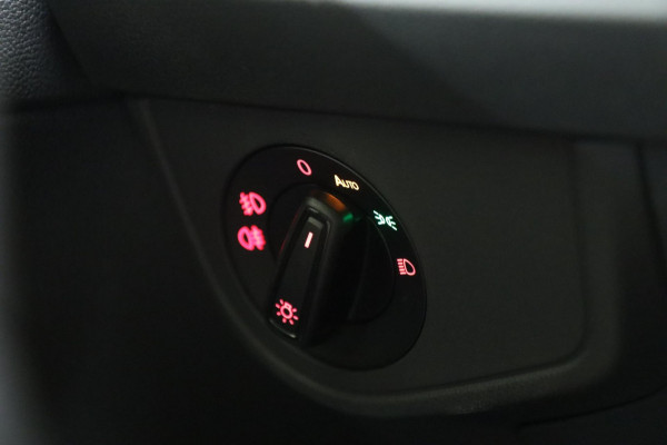 Volkswagen Polo 1.0 TSI Highline Business R / CARPLAY/CAMERA/NAVI/SFEER/VOL Volkswagen Polo 1.0 TSI Highline Business R / CARPLAY/CAMERA/NAVI/SFEER/VOL
