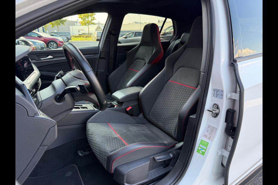 Volkswagen Golf 2.0 TSI GTI Clubsport Panorama Volkswagen Golf 2.0 TSI GTI Clubsport Panorama