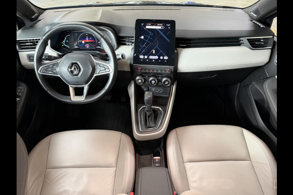Renault Clio 1.6 E-Tech 140 Initiale Paris | VERKOCHT! Groot Navi | Leer | Bose | 360 | ACC | Blindspot | Volledig Dealer onderhouden!