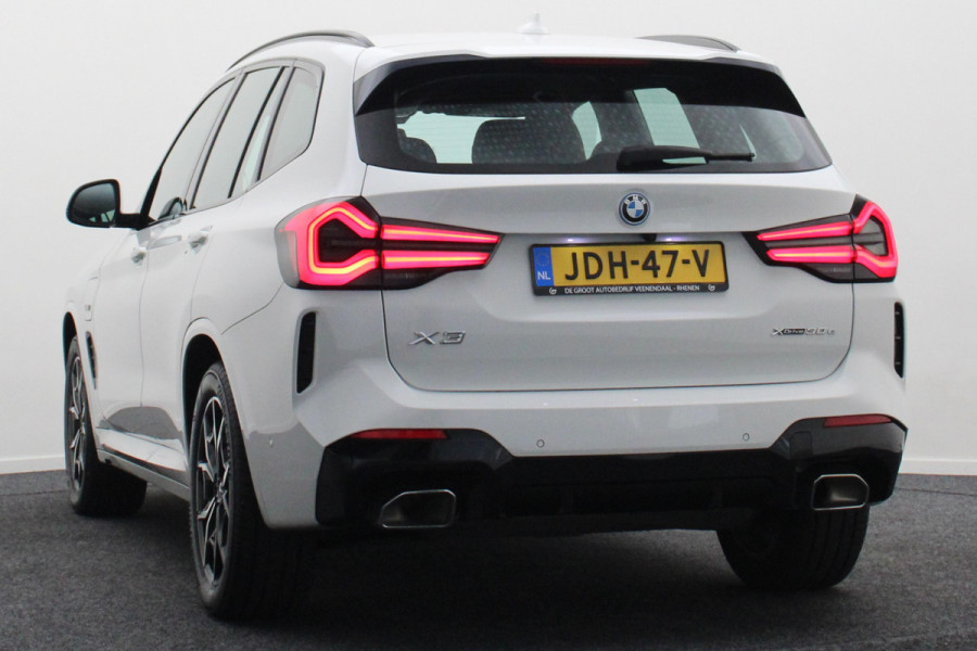 BMW X3 xDrive30e High Executive M-pakket Leer, Stoelverwarming, Camera, Cruise, Apple Carplay, LED, DAB, 19''