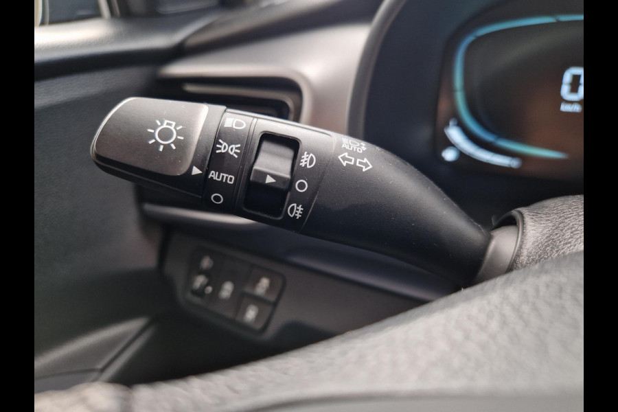Kia Stonic 1.0 T-GDi MHEV DynamicPlusLine | Key-Less | Stoelverwarming | Privacy Glass | Navigatie |