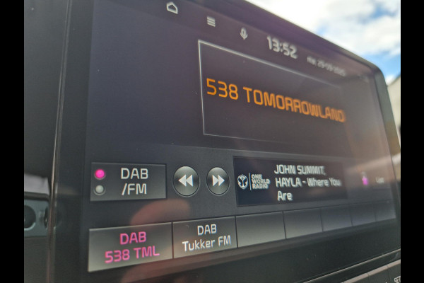 Kia Stonic 1.0 T-GDi MHEV DynamicPlusLine | Key-Less | Stoelverwarming | Privacy Glass | Navigatie |