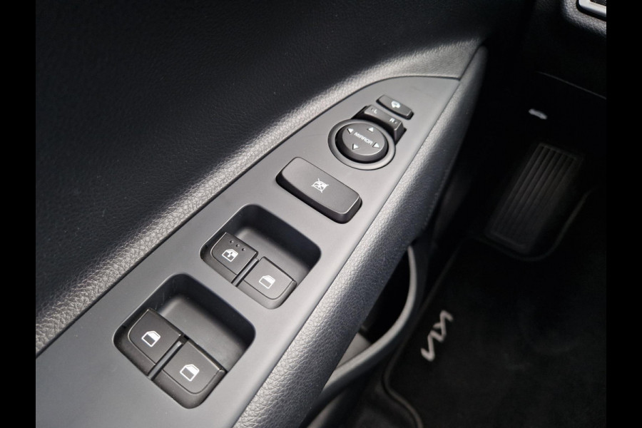 Kia Stonic 1.0 T-GDi MHEV DynamicPlusLine | Key-Less | Stoelverwarming | Privacy Glass | Navigatie |