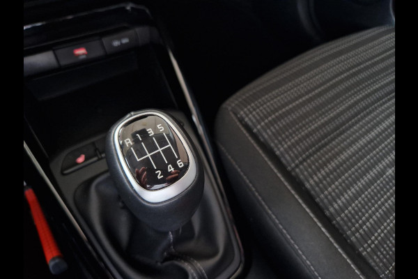 Kia Stonic 1.0 T-GDi MHEV DynamicPlusLine | Key-Less | Stoelverwarming | Privacy Glass | Navigatie |