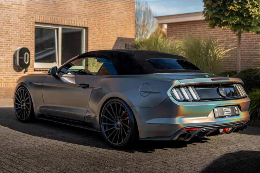 Ford Mustang Convertible 2.3 EcoBoost Ford Mustang Convertible 2.3 EcoBoost