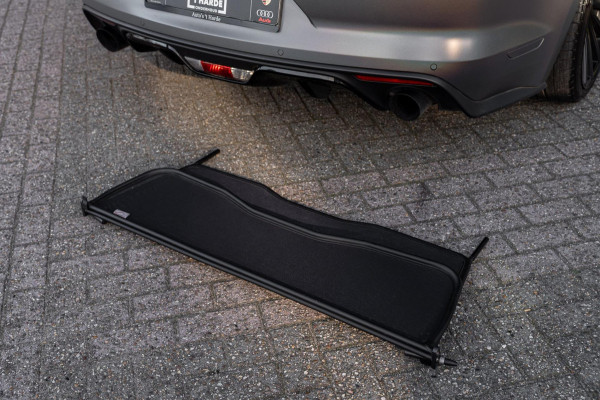 Ford Mustang Convertible 2.3 EcoBoost Ford Mustang Convertible 2.3 EcoBoost