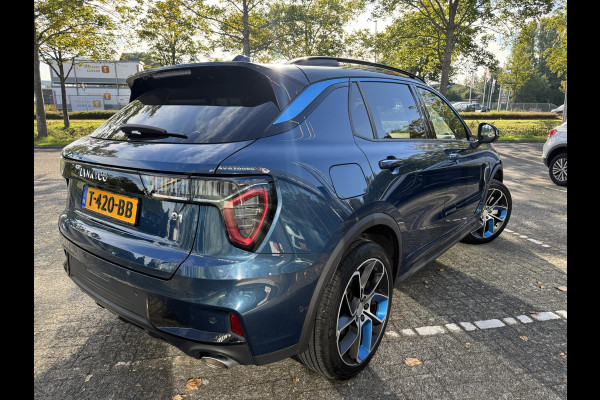 Lynk & Co 01 1.5 Orig NL|MY23|Zwarte hemel|Rolhoes|360 camera|Snelladen