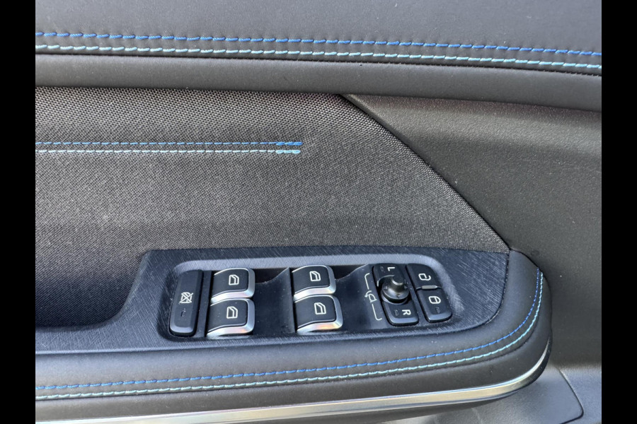 Lynk & Co 01 1.5 Orig NL|MY23|Zwarte hemel|Rolhoes|360 camera|Snelladen